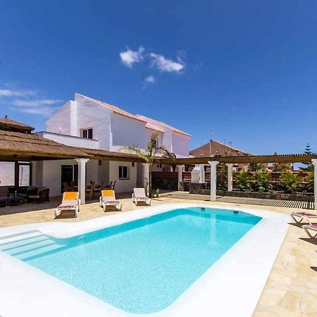 Villa Privada En Un Entorno Unico Corralejo Eksteriør billede