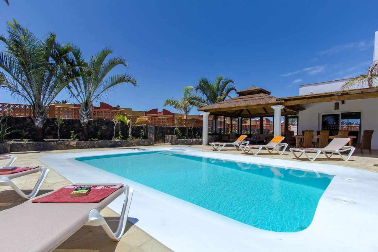 Villa Privada En Un Entorno Unico Corralejo Eksteriør billede